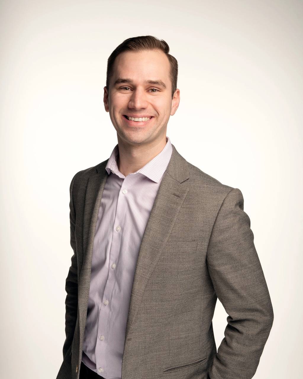 Portrait of Steven Günter, Deputy Head of Personnel